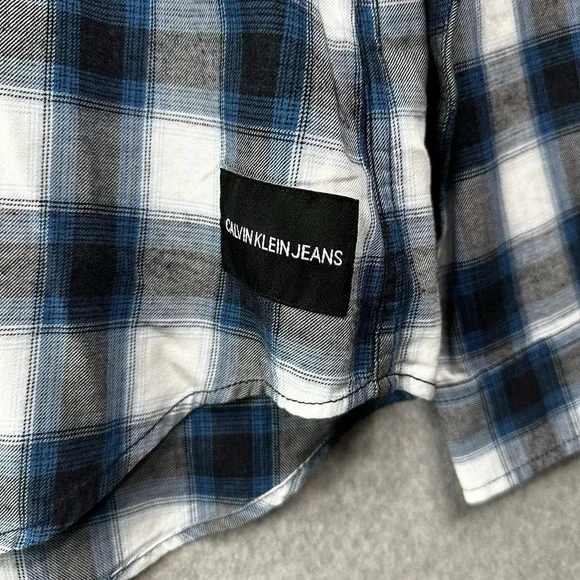 Calvin Klein Jeans Mens Button Up Plaid Shirt Blue Light Flannel Gravity Large - Picture 4 of 11